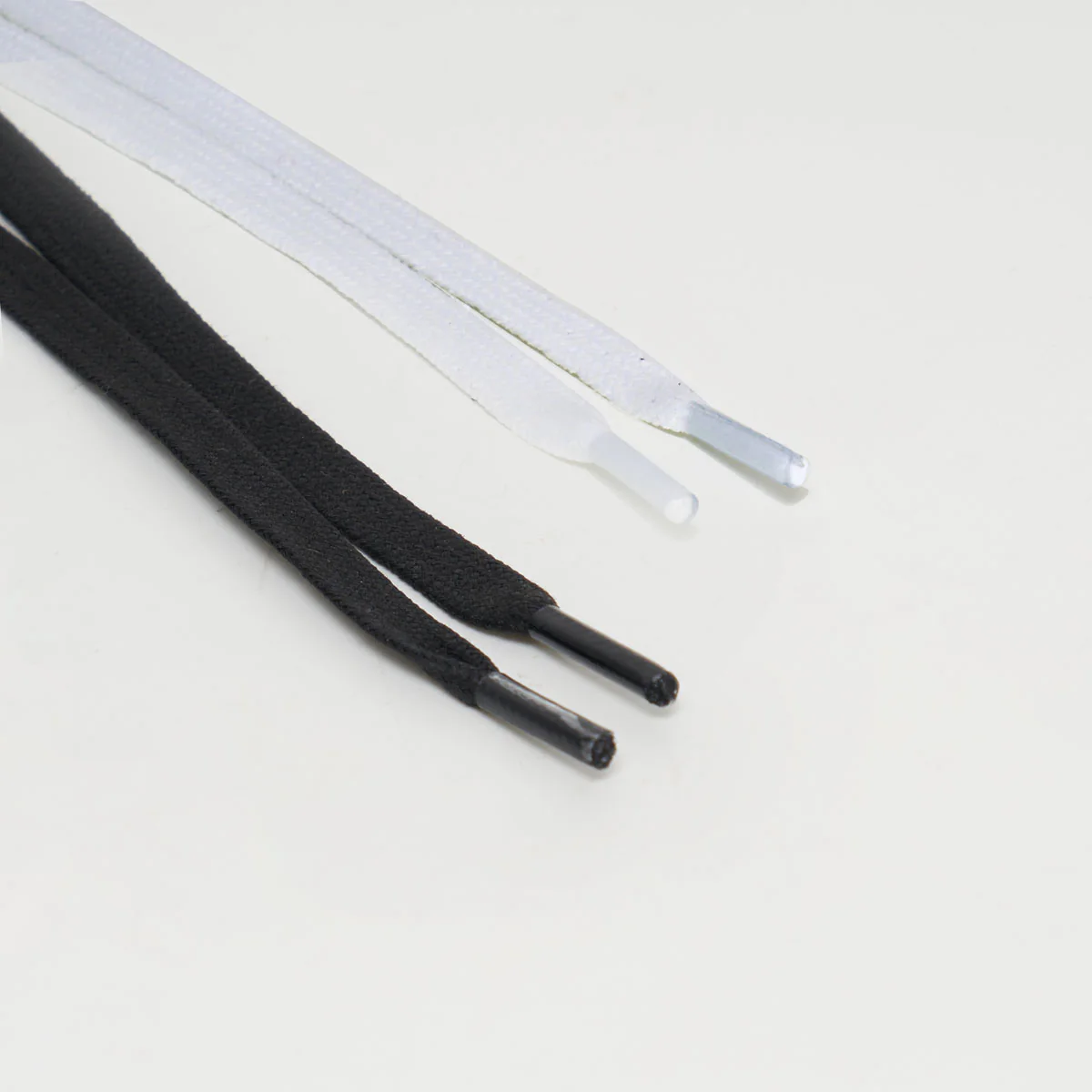 Symetrics Waxed Laces - Black / White - Image 2