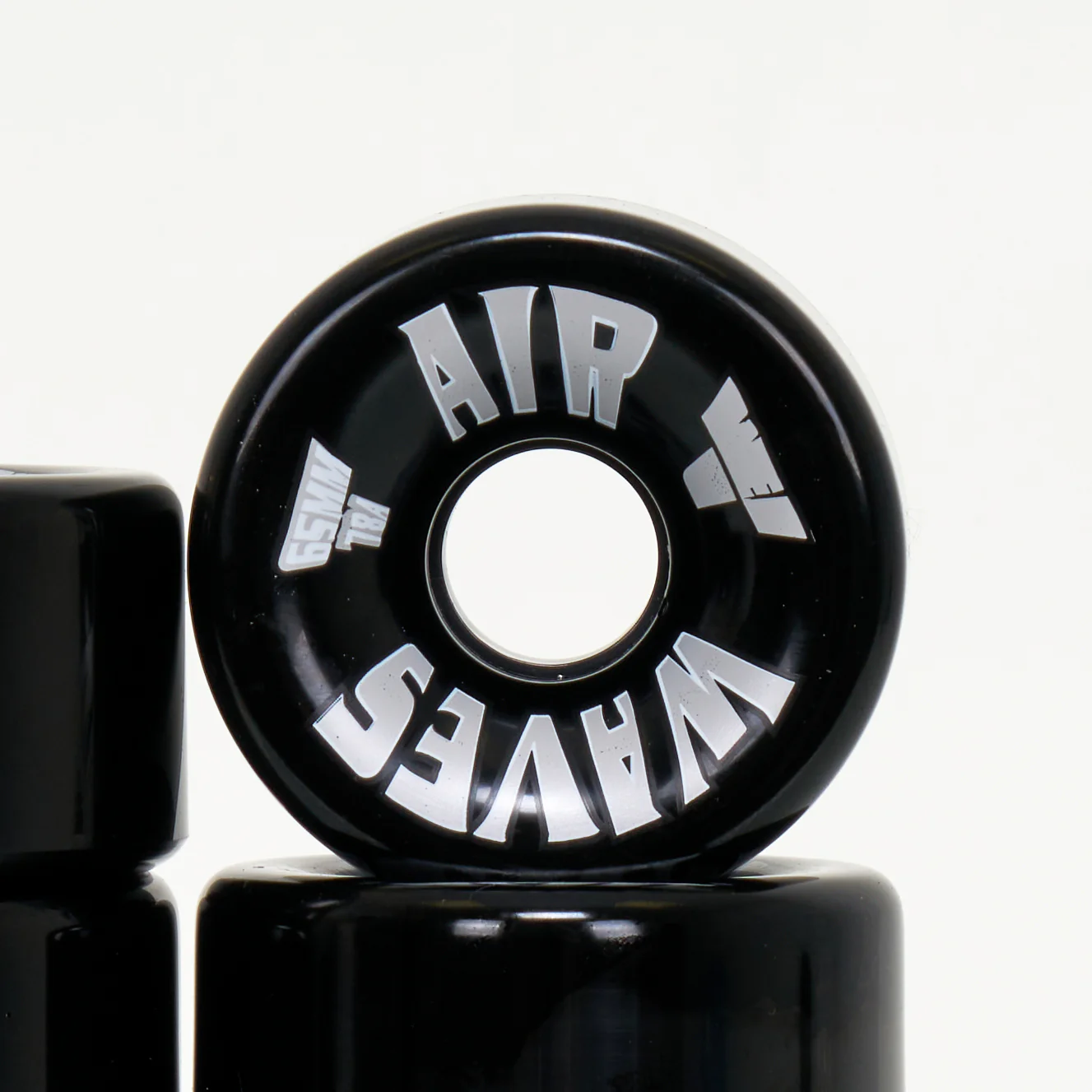 Airwaves 65mm/78a Wheels - Black - Image 4