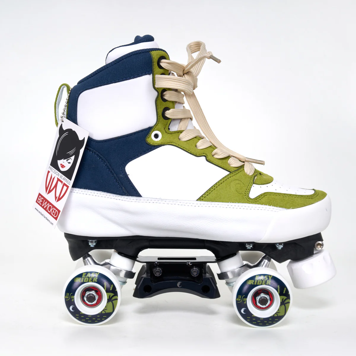 Chaya Nomade Skates - For Skate Parks - Image 3