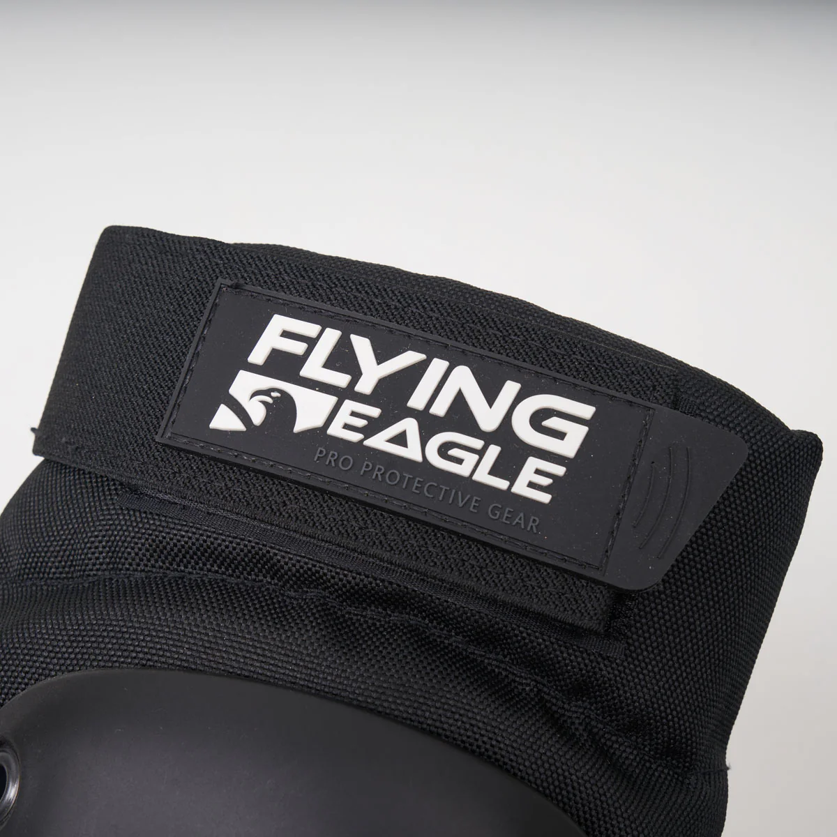 Flying Eagle Armour X Knee Pads - Image 3