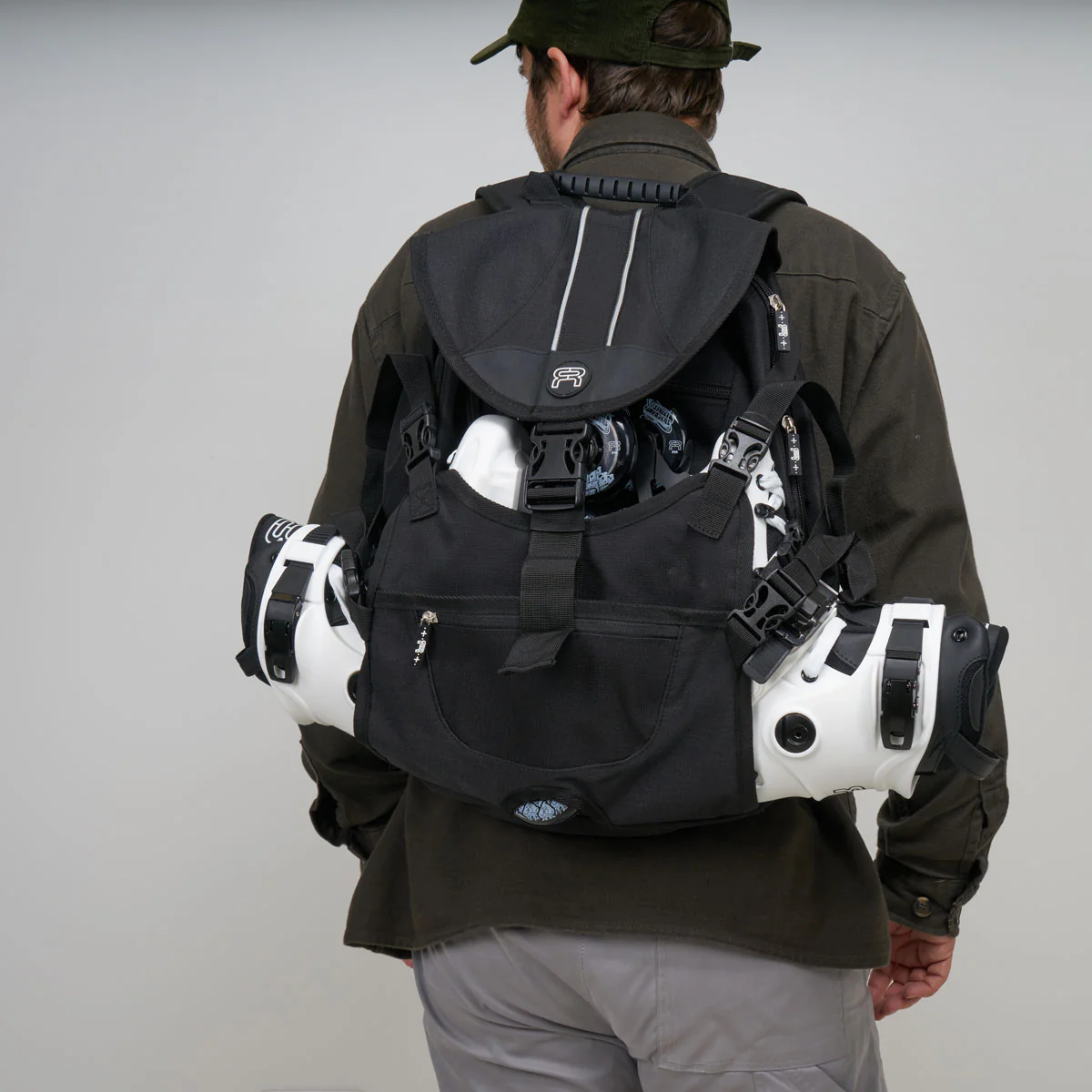 FR 25L Backpack - Black - Image 2
