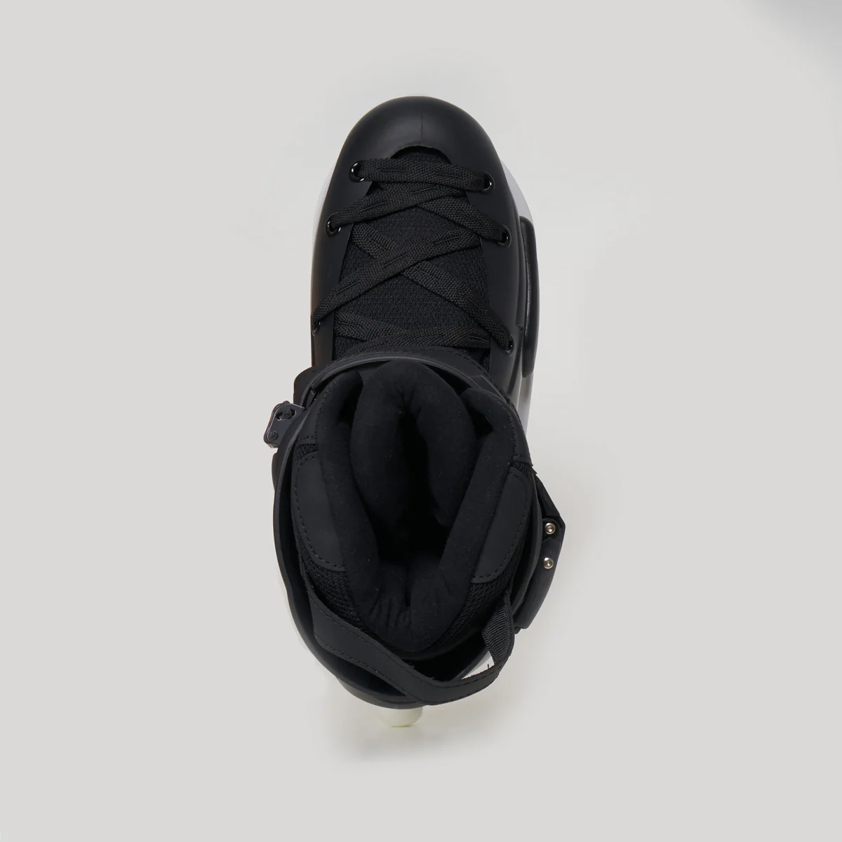 FR Skates UFR Street - Black Aggressive Inline Skates - Image 4
