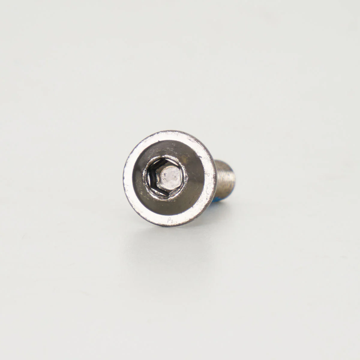 FR UFR Frame Mounting Screw 23mm (Singles) - For FR Aggresive Skates With Soleplate - Image 2