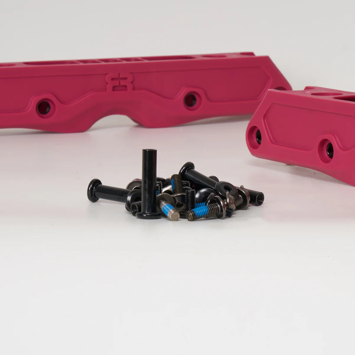 FR x Oysi UFS Street Frames - Magenta - Image 3