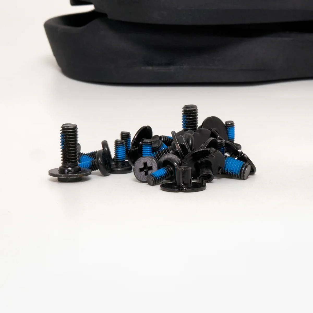 Iqon ACT AG Soul Plates - Black - Image 4