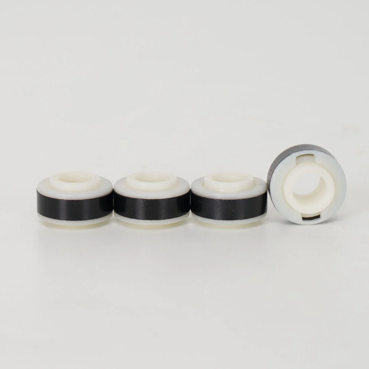 LED Replacement Magnet Spacer - For Luminous/Light Up Wheels (4-Pack) - Image 2