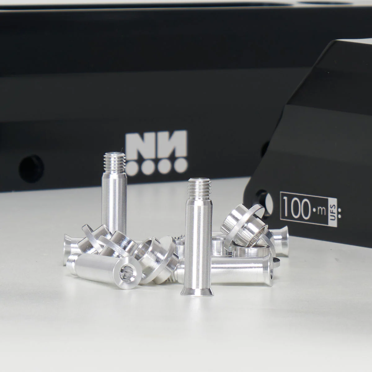 NN UFS Ronin 100 frames - Black - Image 4