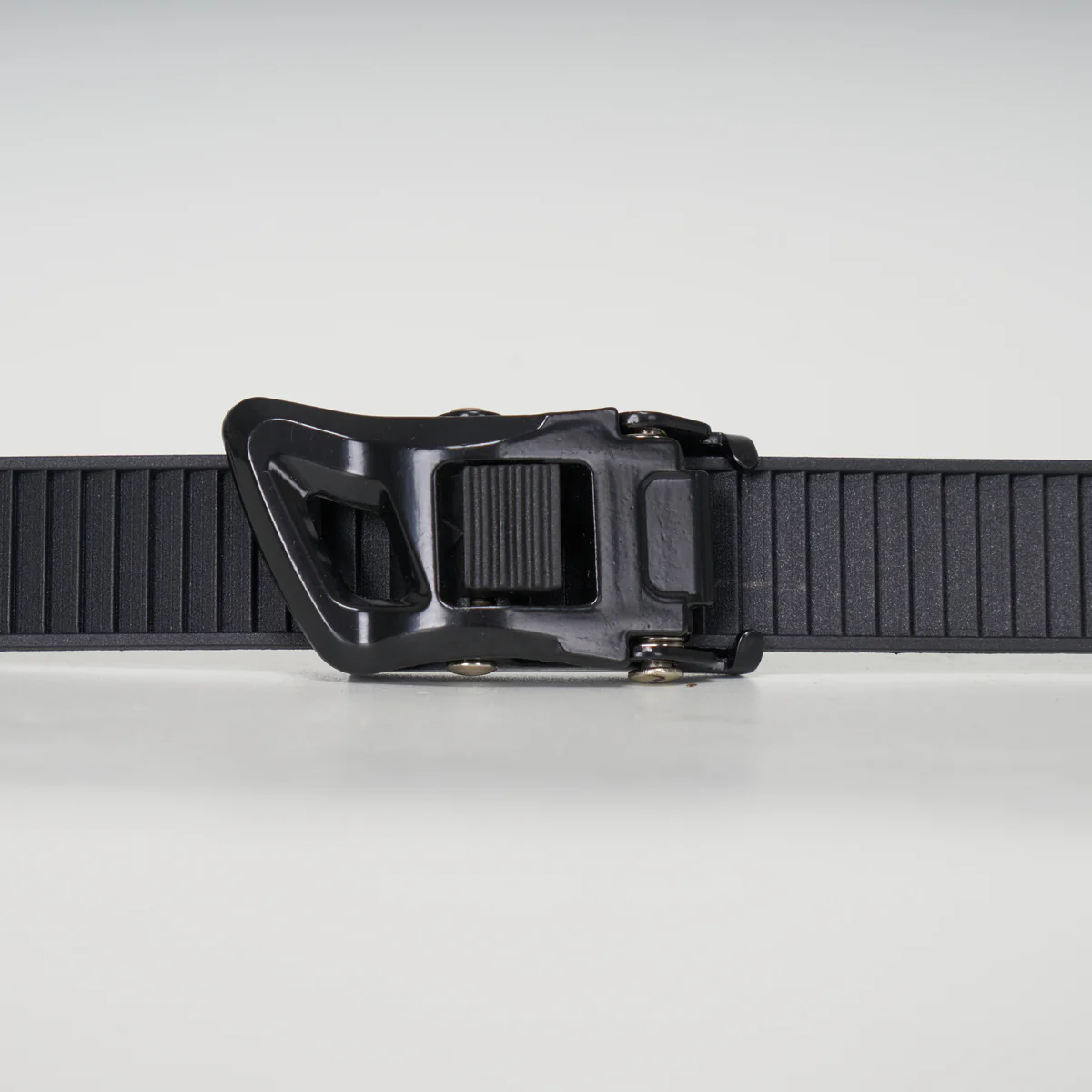 Powerslide/USD Replacement Shadow Buckle Set - Black (Left/Right) - Image 2
