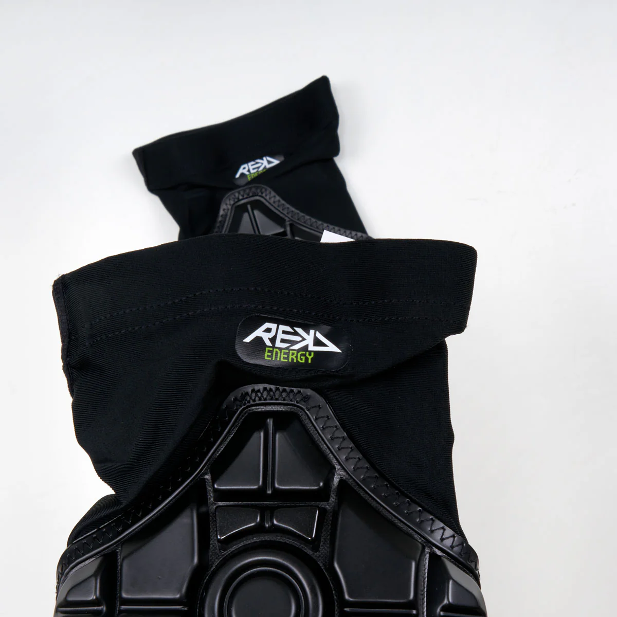 REKD Energy Elbow Pads - Pair - Image 3